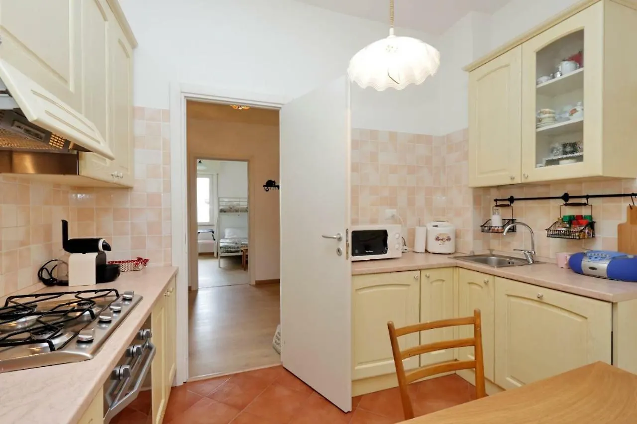 Chiara Guest House In San Paolo Rom 0*,  Italien