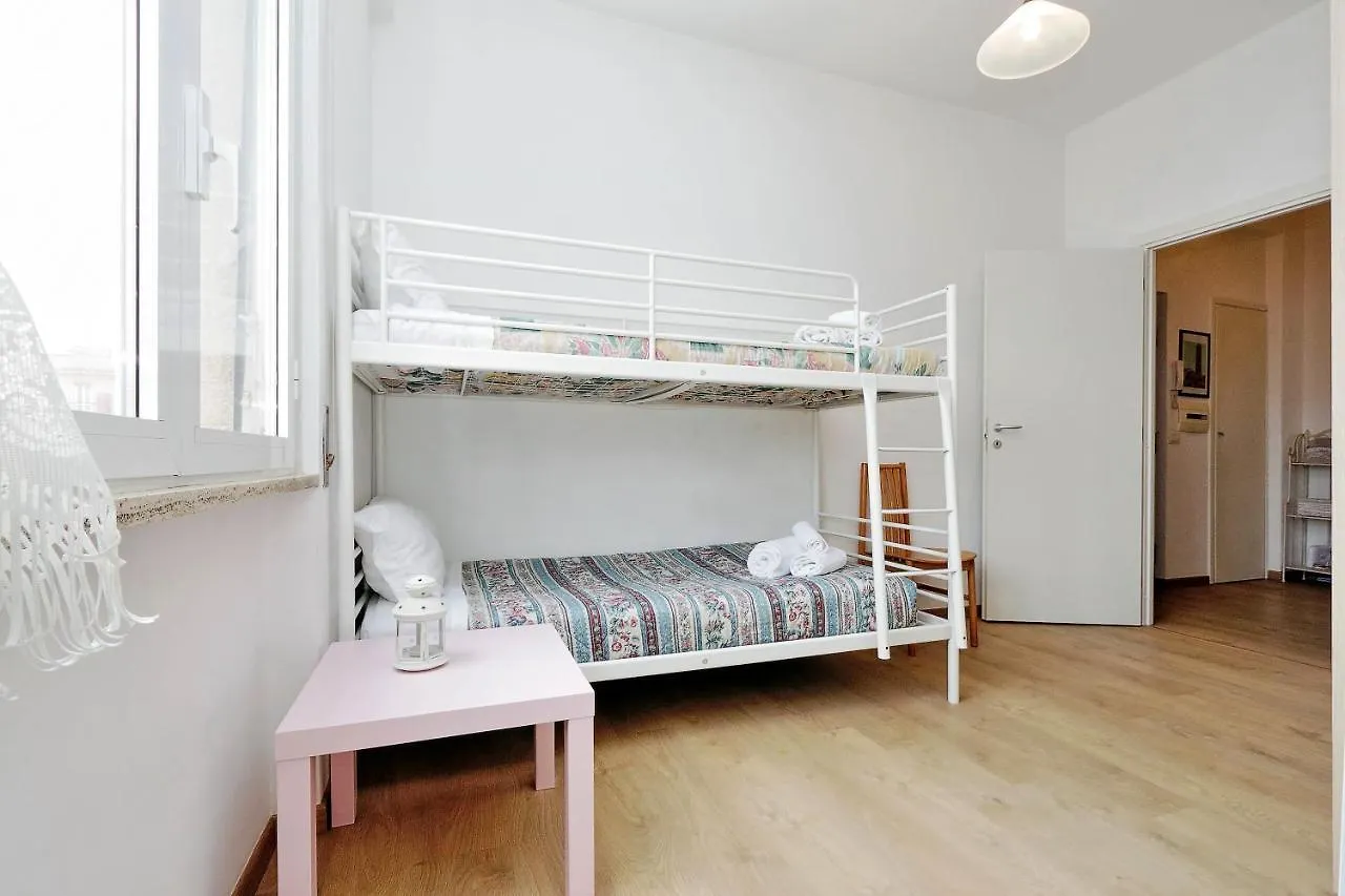 Chiara Guest House In San Paolo Rom Italien