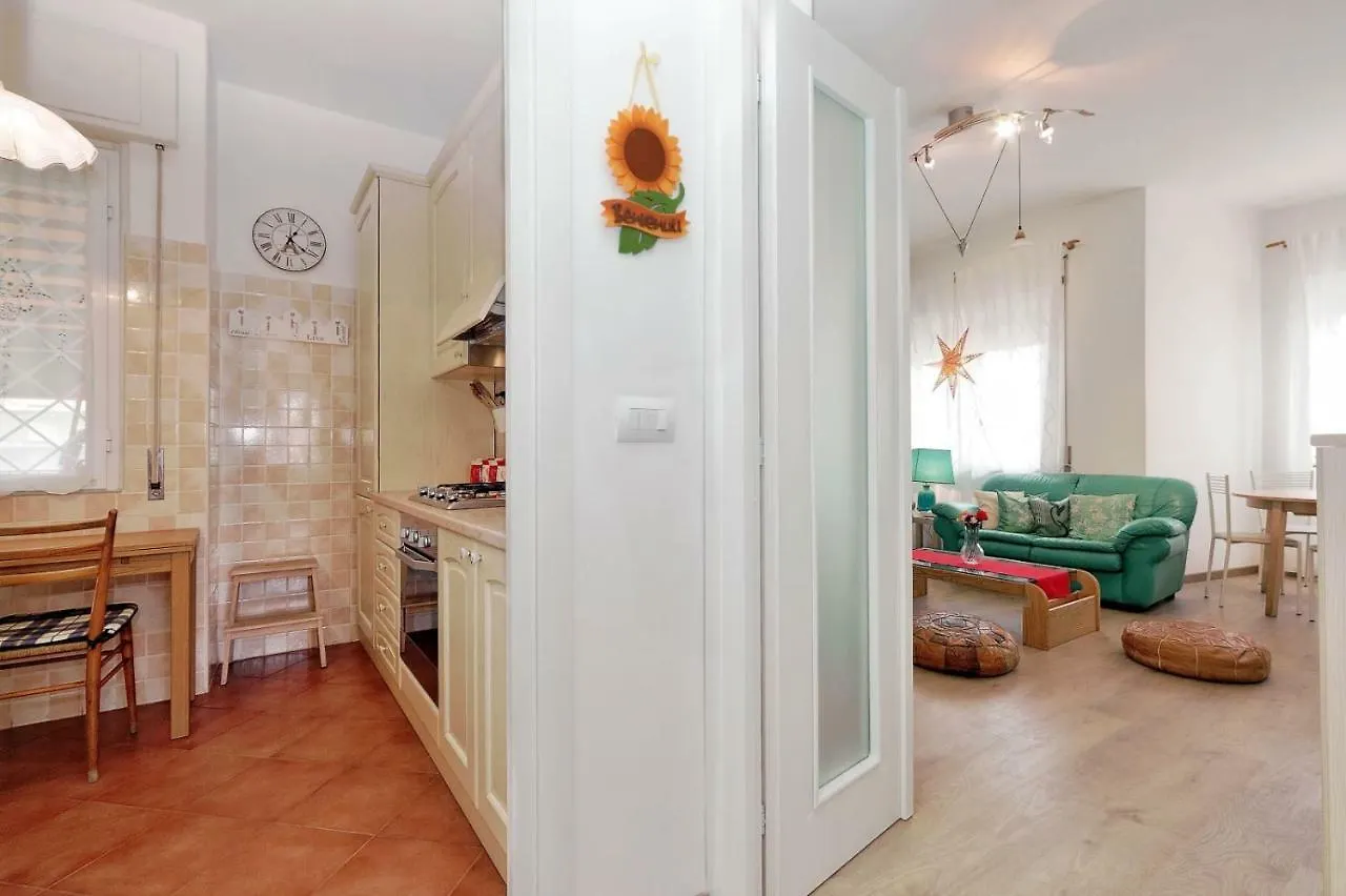 Chiara Guest House in San Paolo Roma 0*,