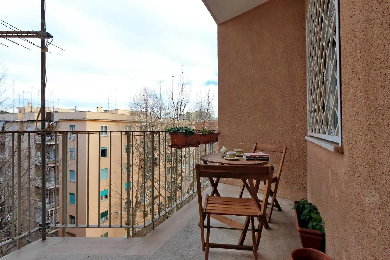 Chiara Guest House In San Paolo Rome Italy
